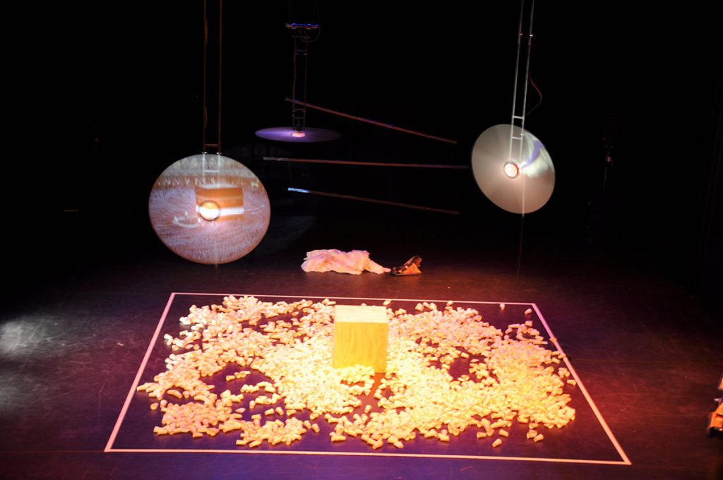 Decor Vader, Zoon en het Heilige Feest